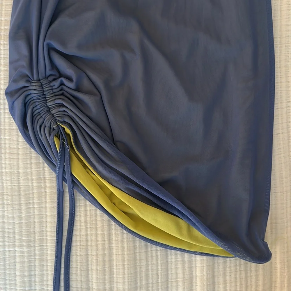 Contrast Halter Mini Dress - Picture 2 of 3